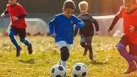 标题改写：独家揭秘！邵佳一领衔西海岸精英助阵国足，并非全员集结！